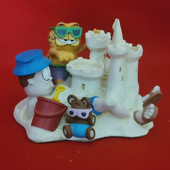 Vintage Danbury Mint Garfield Characters Crowning Achievement Figurine 1994 - Picture 3 of 17